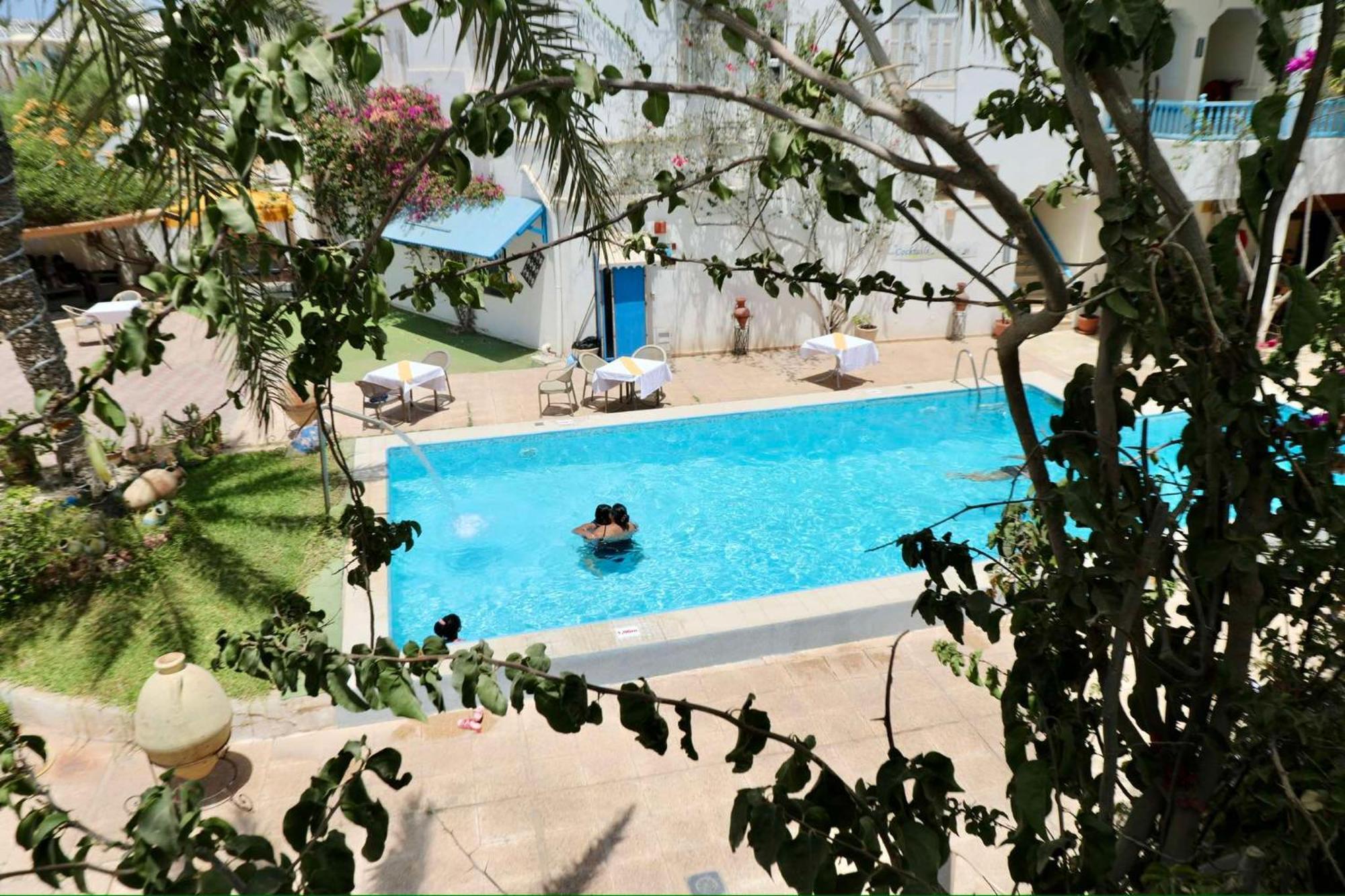 Appart Hotel Rodes Mezraia Dış mekan fotoğraf