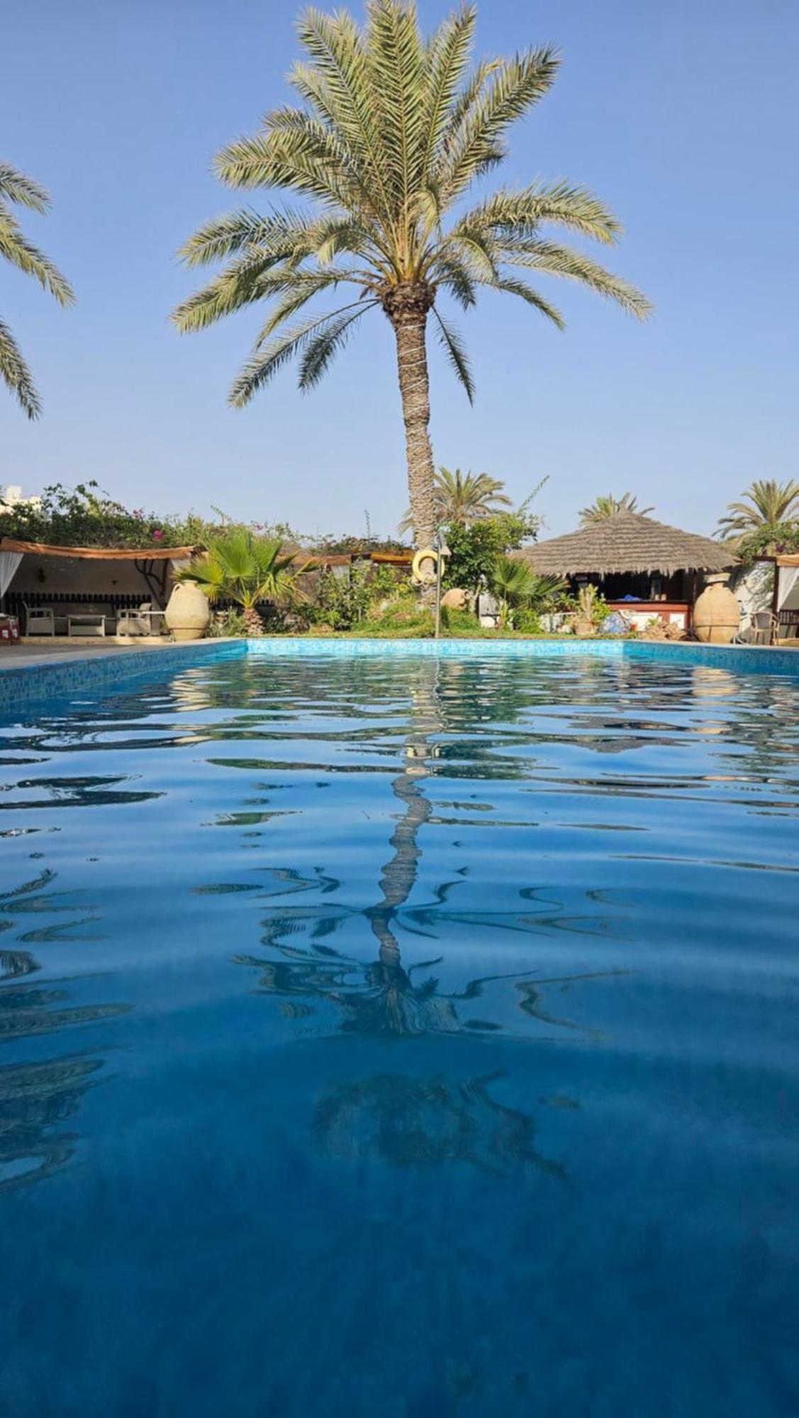 Appart Hotel Rodes Mezraia Dış mekan fotoğraf