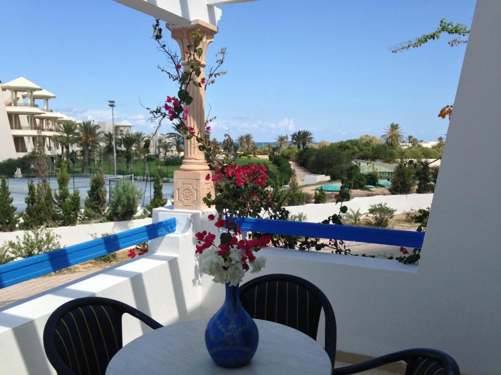 Appart Hotel Rodes Mezraia Dış mekan fotoğraf
